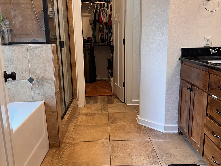 1803 Green Haven Dr — Photo 21