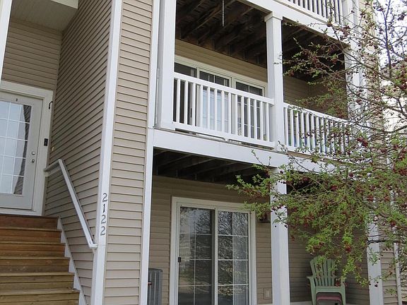 2nd image of 2122 Sherwood Ave