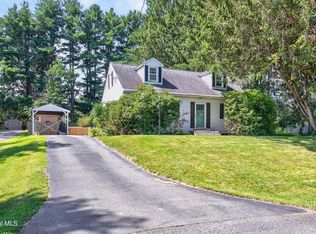 5 Curtis Road, Wynantskill, NY 12198