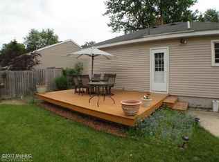 1179 Koster St, Jenison, MI 49428