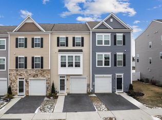 213 Union Ridge Dr, Charles Town, WV 25414