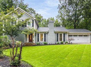 465 Sassafras Ln, Roswell, GA 30076