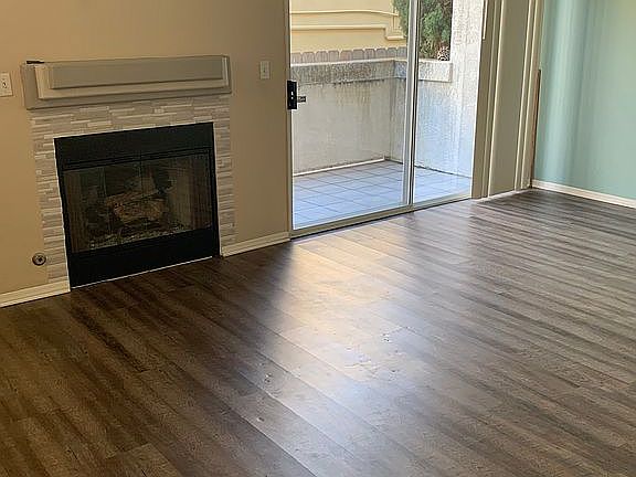 3rd image of 1321 Pacific Beach Dr APT B