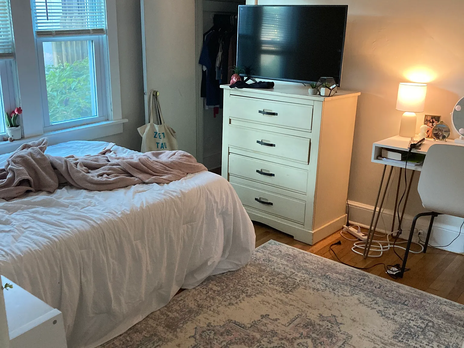 2 bed, 1450 sqft, $1,400 — Photo 4