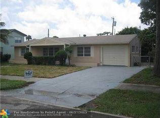 725 Sunset Dr, Lake Worth, FL 33461