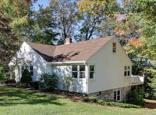 16 Edwards Rd, Portland, CT 06480