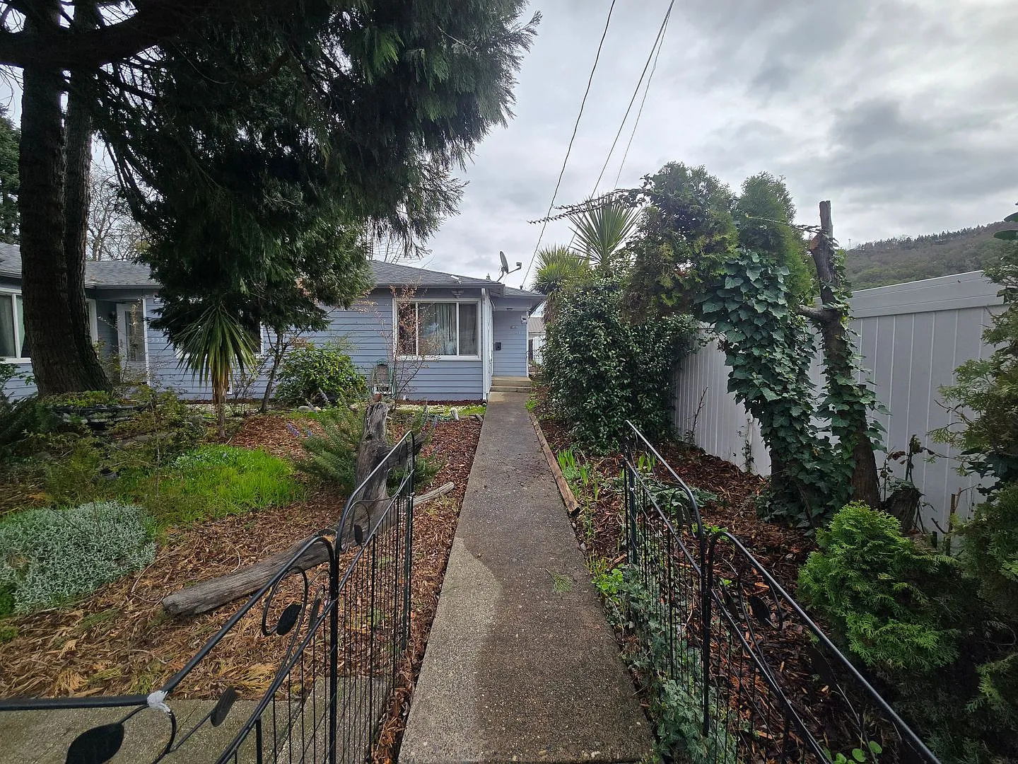 ES-0000 | 537 & 547 W. Ballf — Photo 4