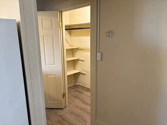 3rd image of 63 Franklin Ave APT 5