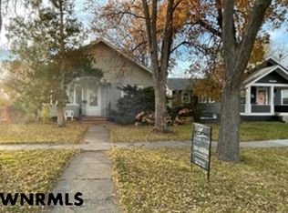 1825 12th St, Gering, NE 69341