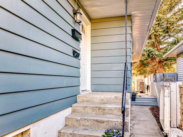4013 E Centre B St NW, Calgary, AB T2K 0W3
