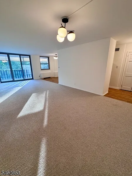 530 Valley Rd — Photo 2