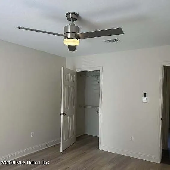 1114 Washington Ave #B — Photo 9