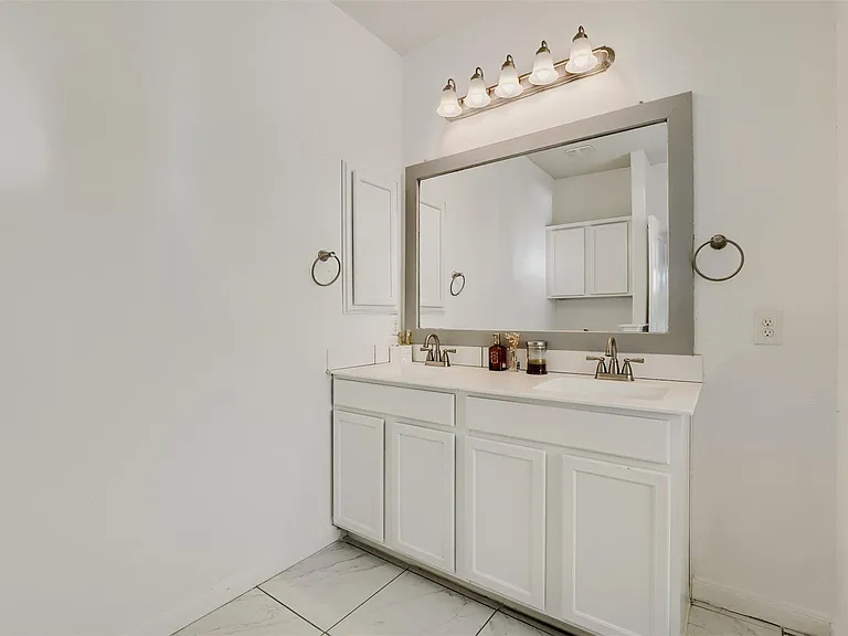 12116 Walter Vaughn Dr — Photo 14