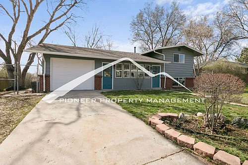 6503 Iris St Photo 1