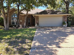 1815 Gray Stone Dr, Bryan, TX 77807
