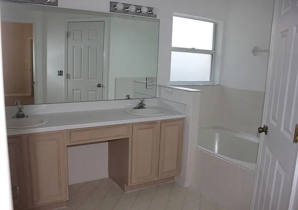 544 Tall Oaks Ter — Photo 6