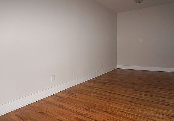3rd image of 350 Sterling St #110