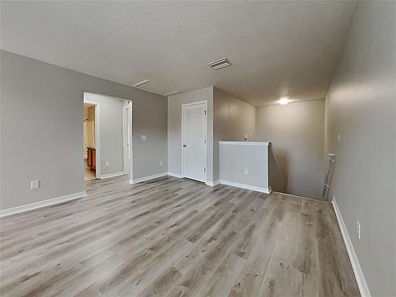4th image of 5112 Ballard Crest Ln
