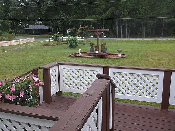 View of Front Yard to Road