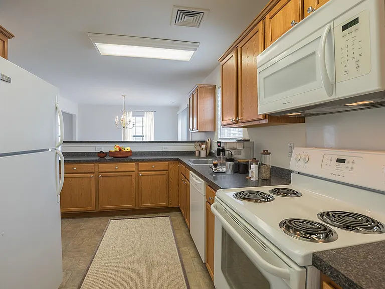 United Communities, Military Housing — Photo 172