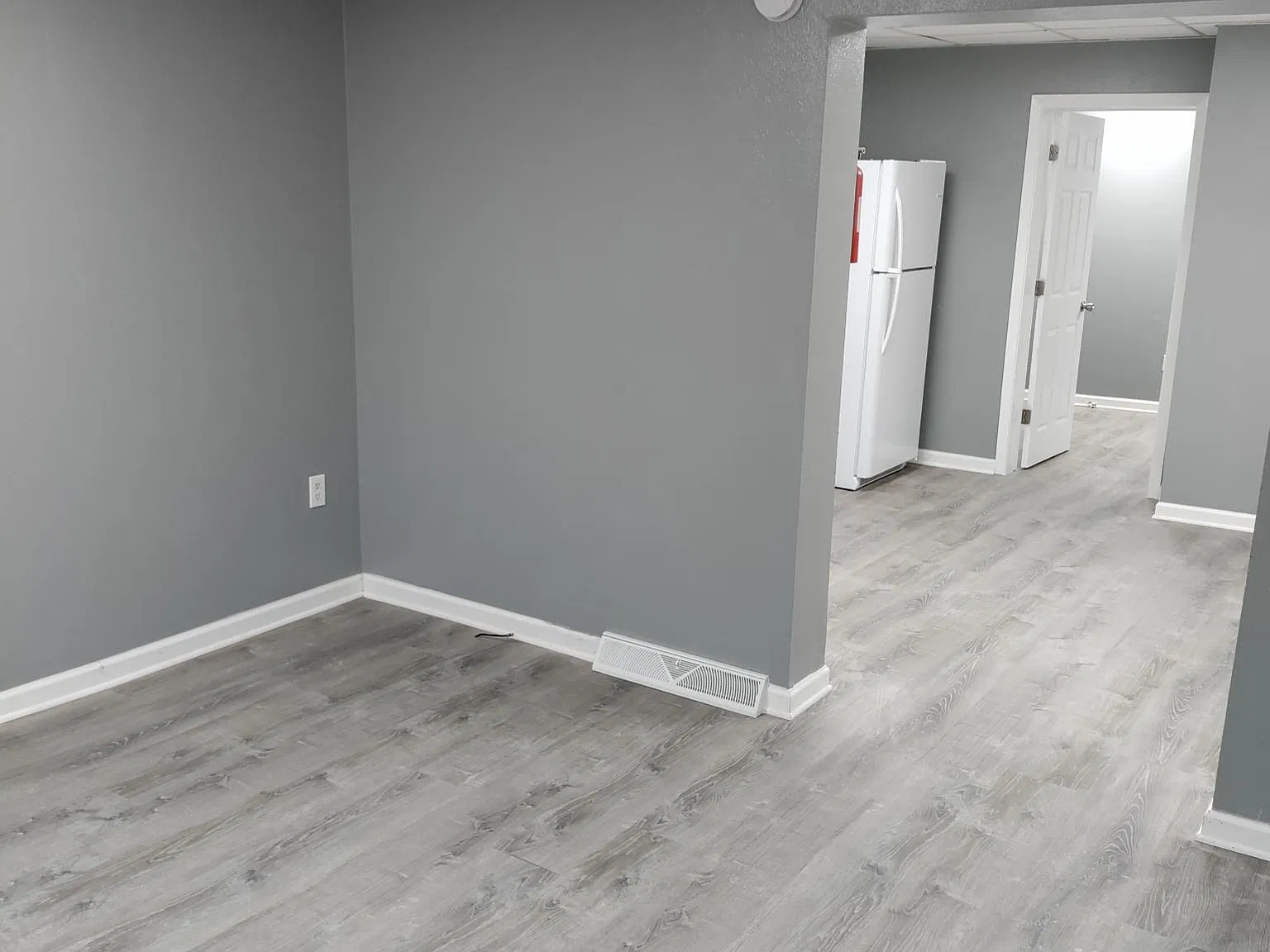 1 bed, 468 sqft, $920 — Photo 2