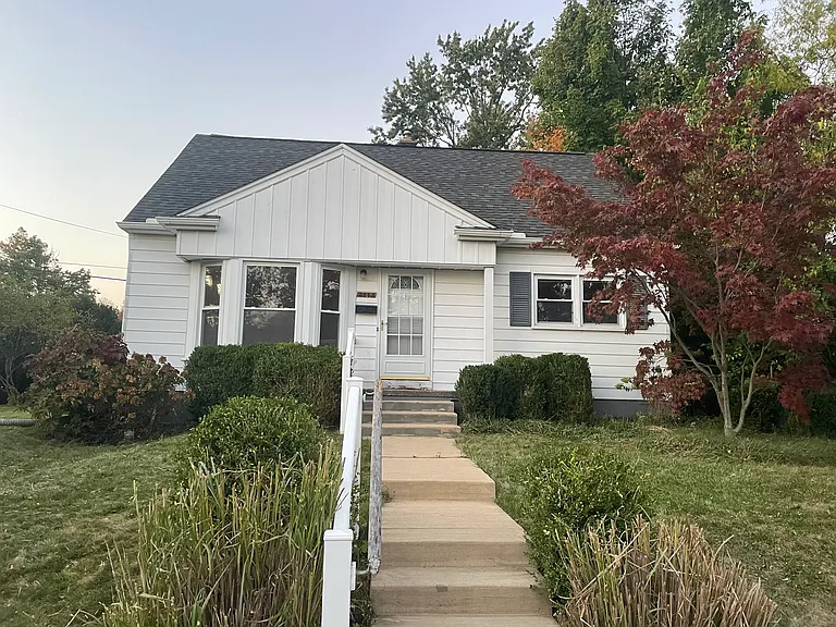 2112 Alice St — Photo 11