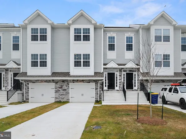 153 Lexington Pl, Dover, DE 19901