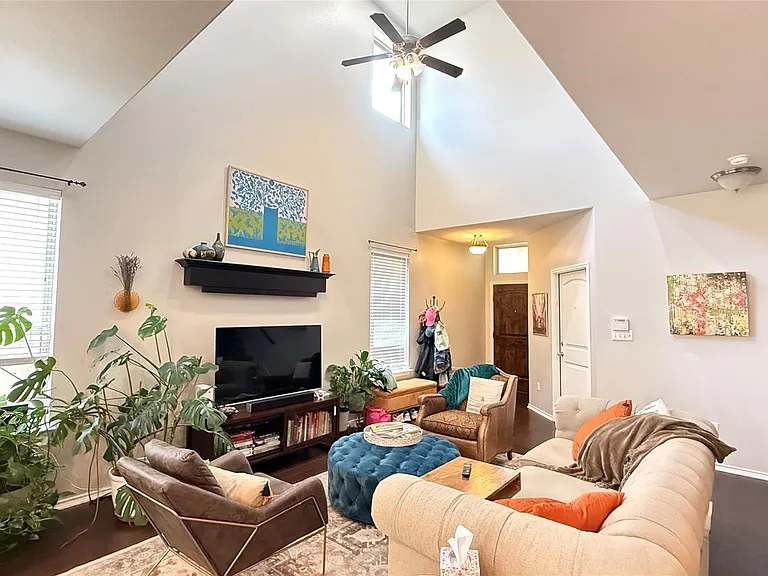 9829 Milla Cir #74 — Photo 5