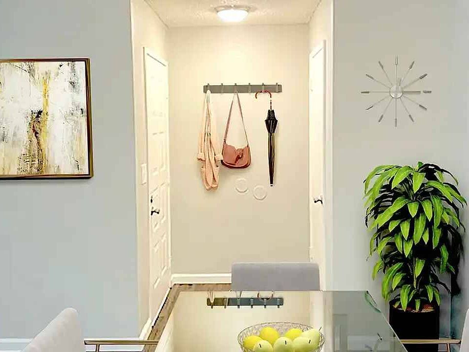1st image of 54 Covington Dr #1
