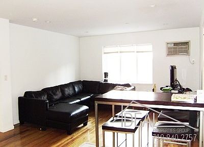 3rd image of 569 Warren St #501