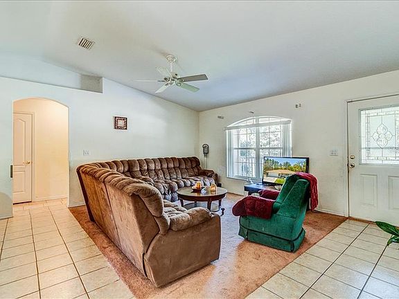 4th image of 1238 W Hampshire Blvd