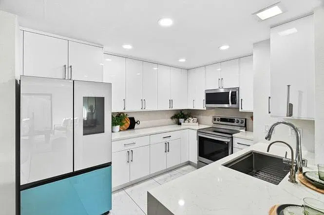 286 Hackamore Common, Unit 28 — Photo 4