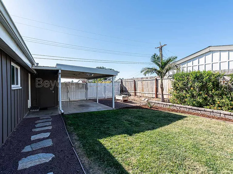 3443 Lockwood Dr — Photo 21