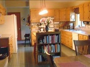 3216 Jordan Ln, Stevens Point, WI 54481