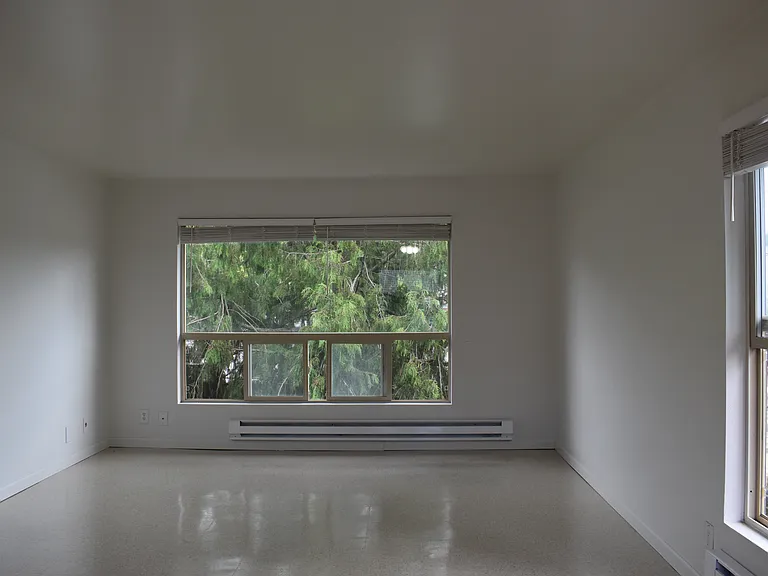 4840 S Holden St #7 — Photo 10