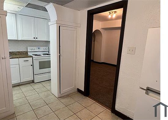 3rd image of 120 Glynn Ct #A1