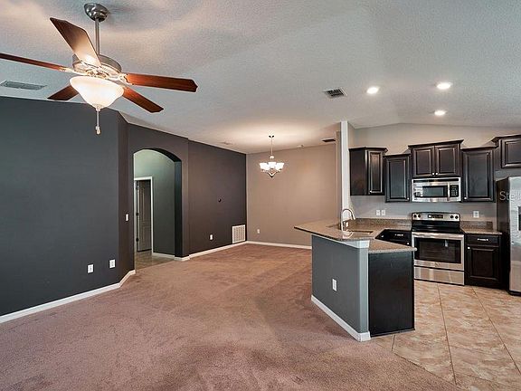 4th image of 10817 Whitecap Dr