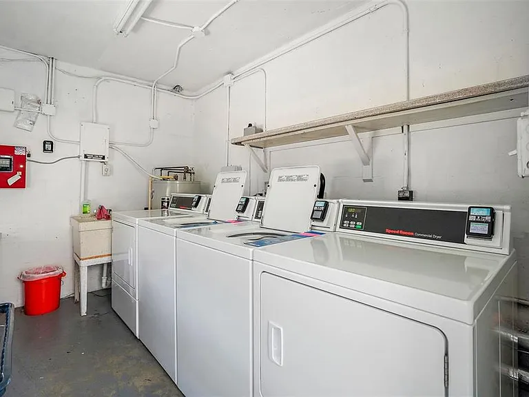 680 71st Ave #11A — Photo 26