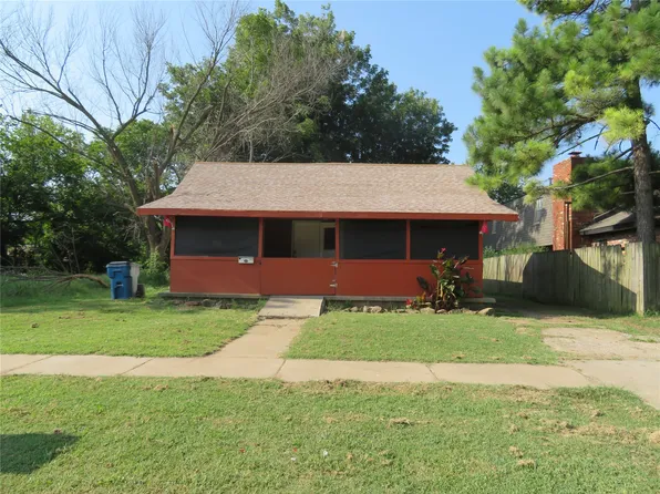 817 W Moses St, Cushing, OK 74023