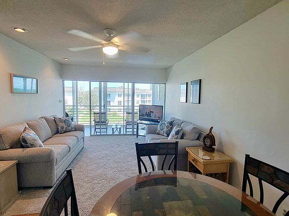 3rd image of 4330 Falmouth Dr #306C