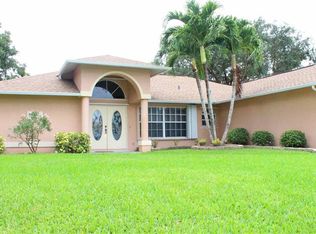9755 Spring Ridge Cir, Estero, FL 33928