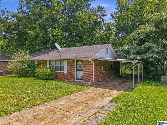 2nd image of 1825 Collier Dr