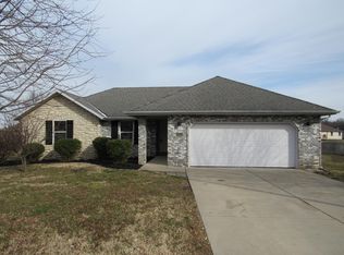 6013 N 8th Ave, Ozark, MO 65721