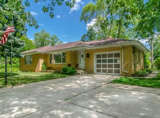 1316 Kenmore Ave, Joliet, IL 60435