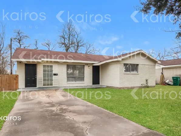 304 Robbie St, La Marque, TX 77568