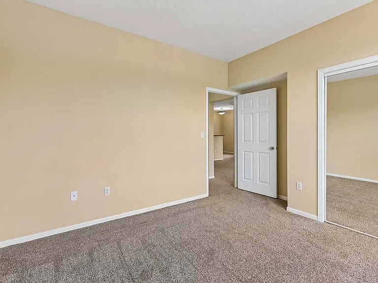 Ridge Pointe Villas — Photo 72