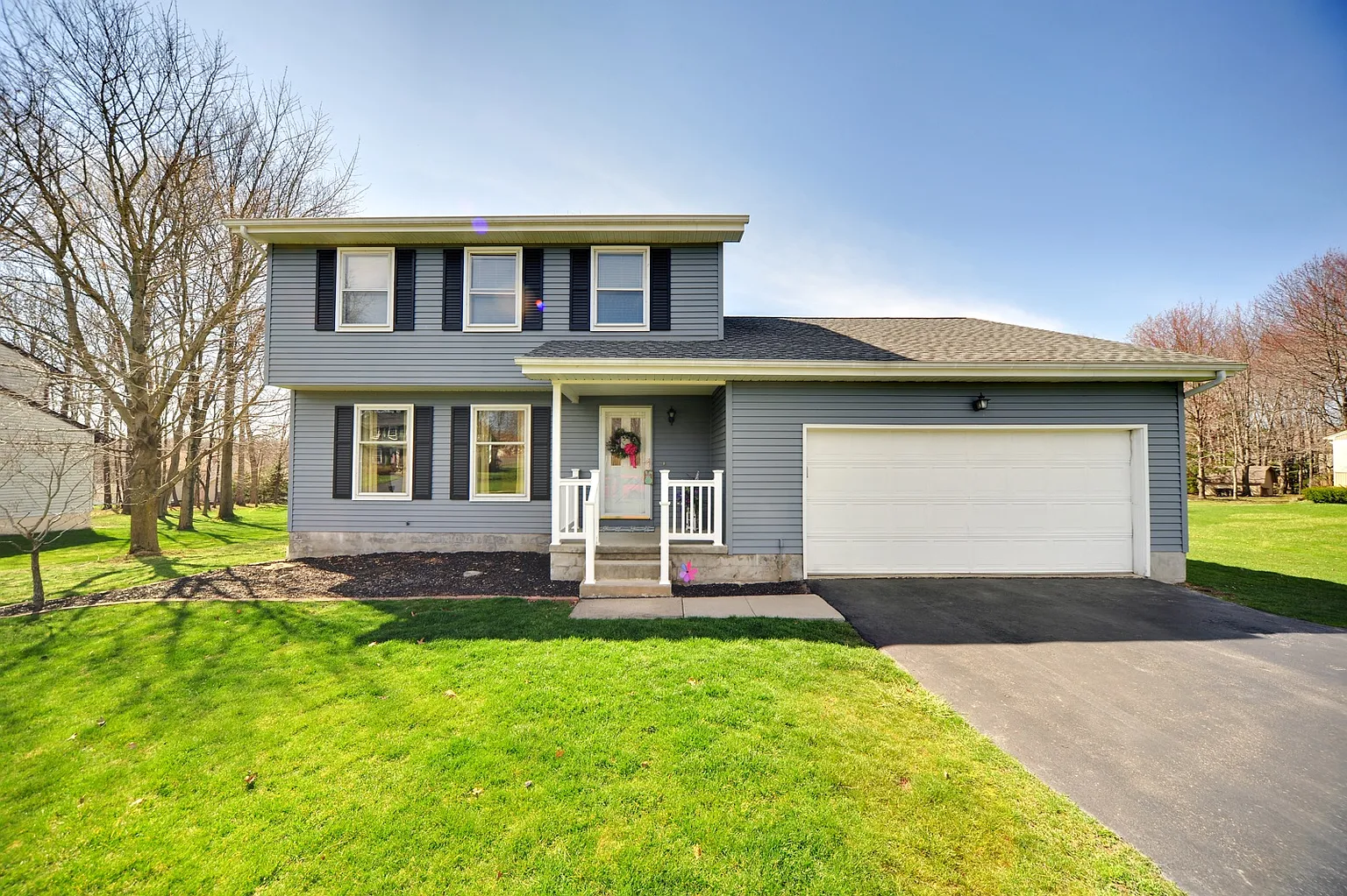 530 W Regency Cir photo 1