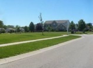 1567 Hunt Club Dr, Milford, OH 45150