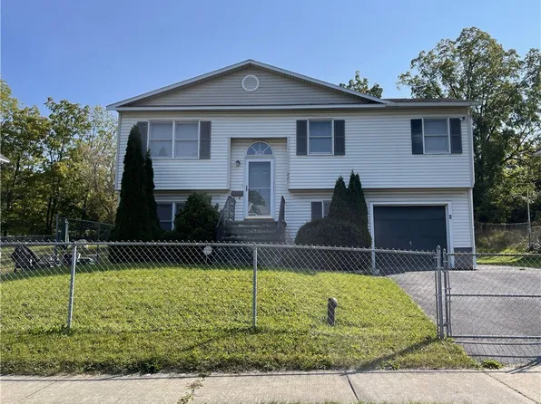 221 Garfield Ave, Syracuse, NY 13205