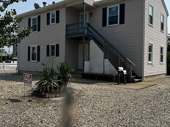 203 Sunset Dr N, Seaside Heights, NJ 08751